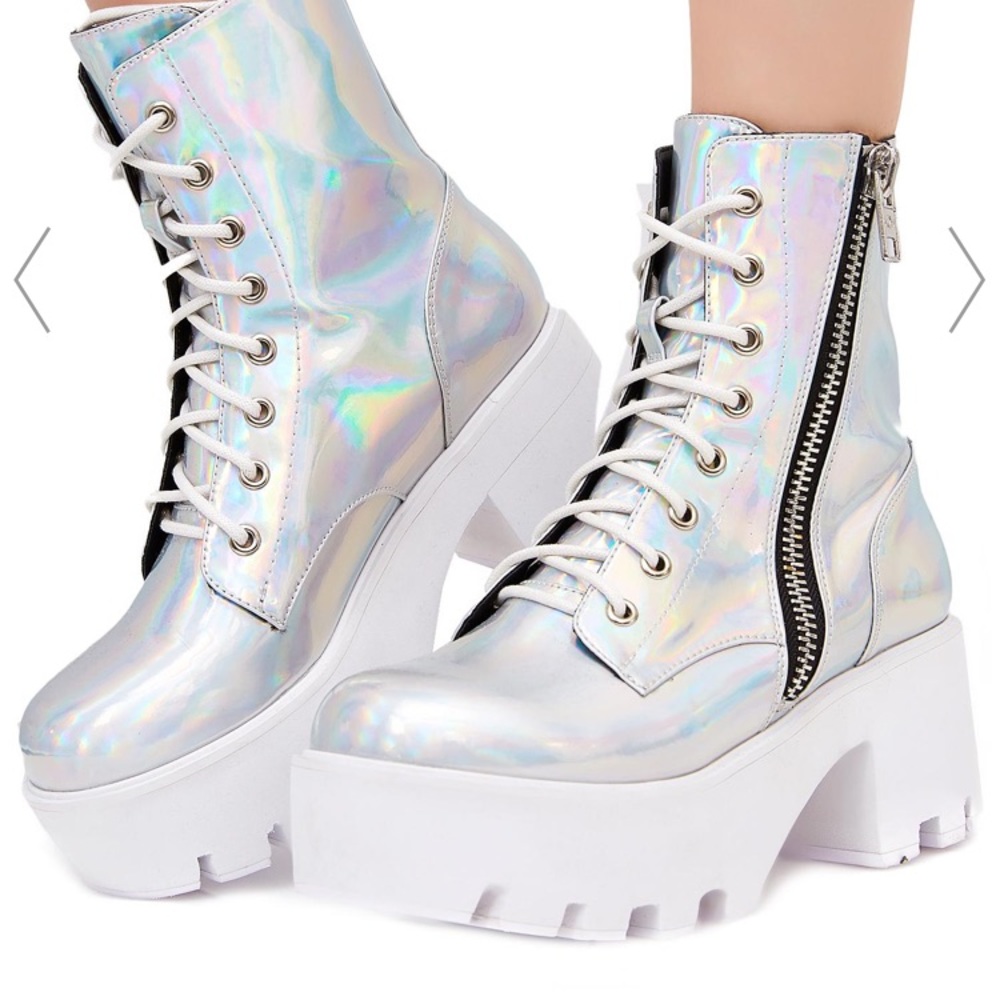 Current Mood Holographic Platform Booties❄️
